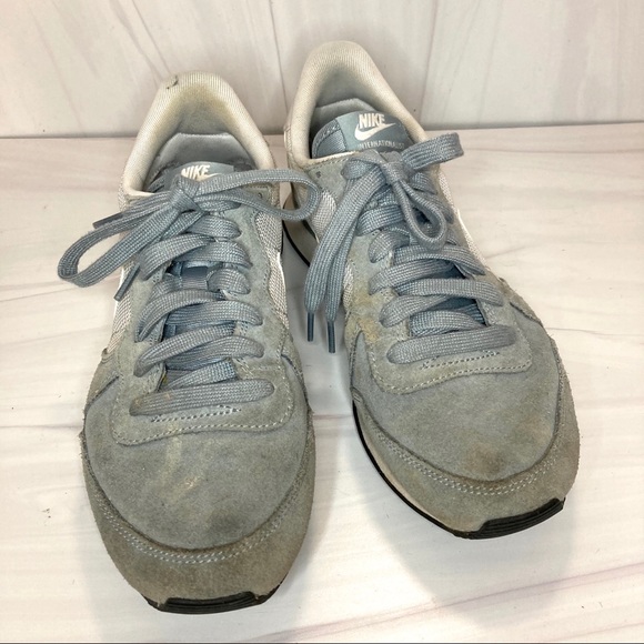 Nike Internationalist Suede Retro Sneakers 8.5 - Picture 2 of 4